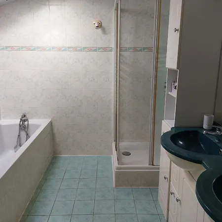 Apartment A 2 Pas Du Centre 6 Personnes